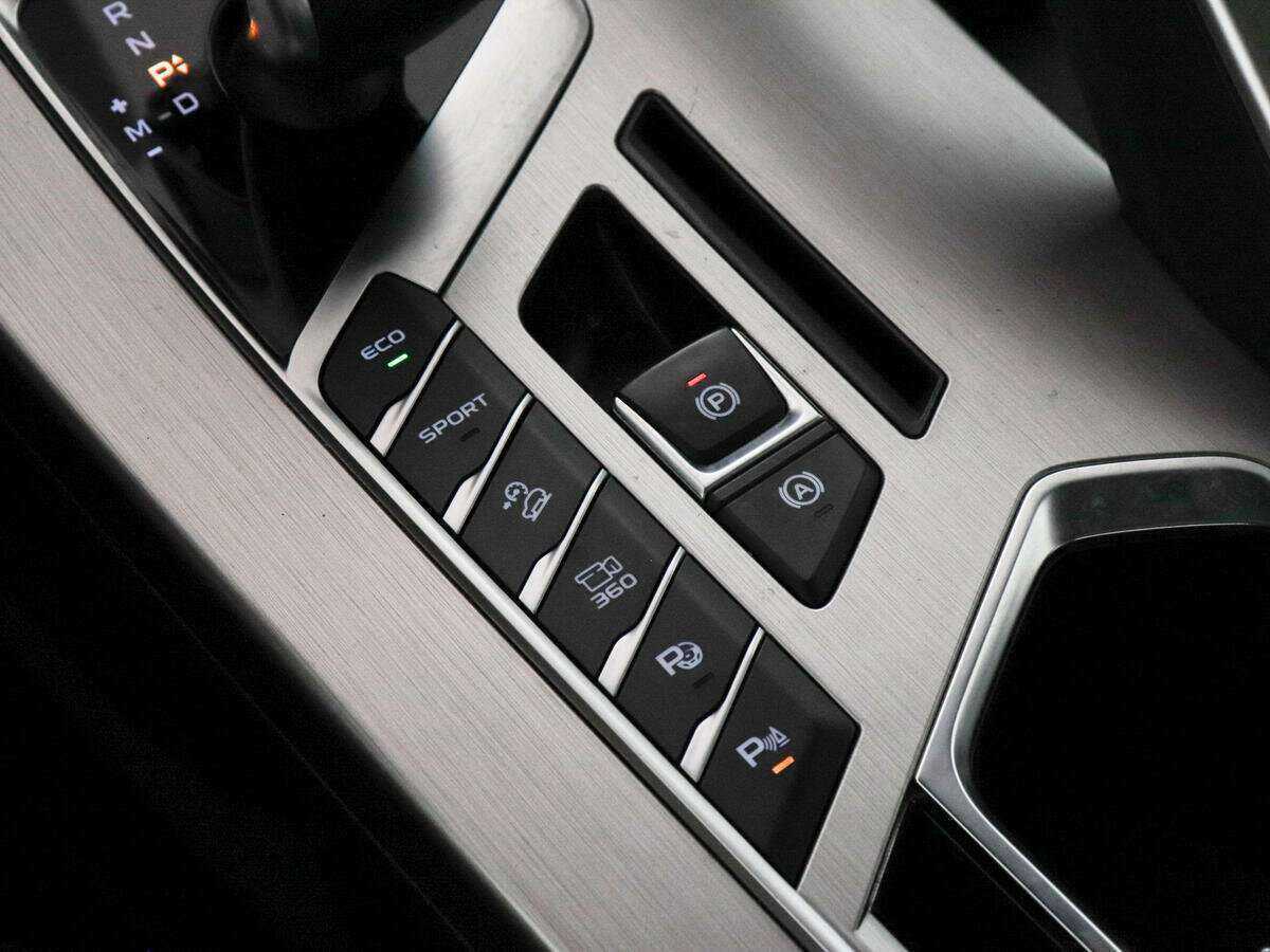 Geely Coolray, 2020 - Фото №15