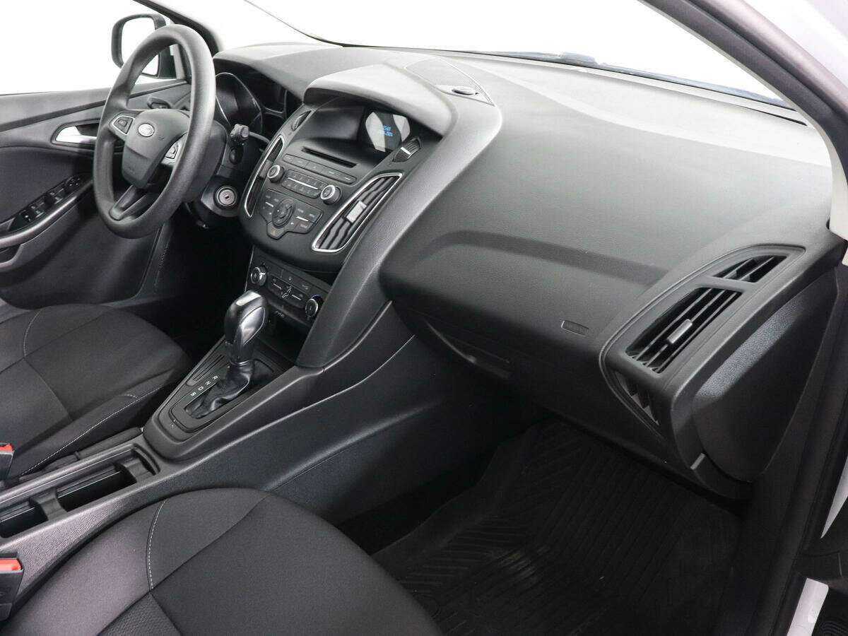 Ford Focus, 2018 - Фото №8