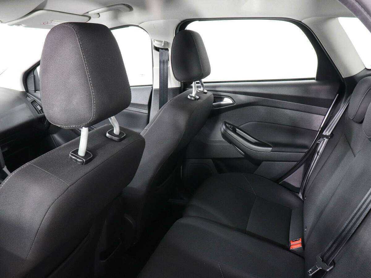 Ford Focus, 2018 - Фото №10