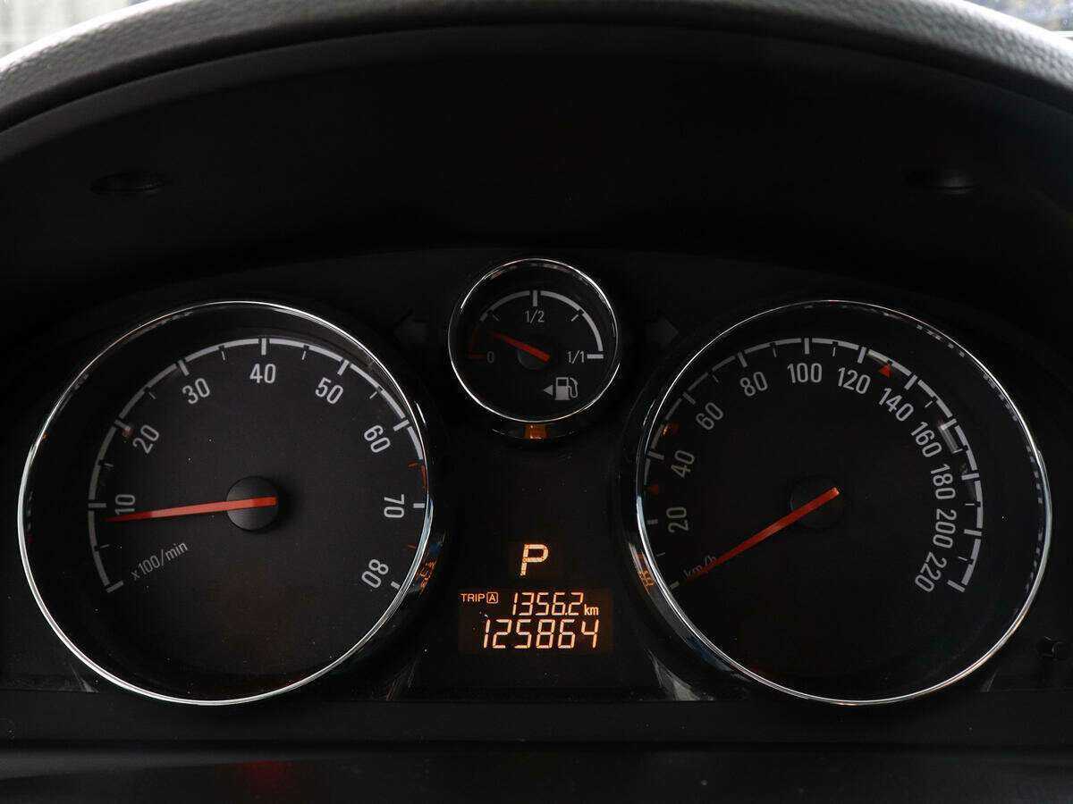 Opel Antara, 2013 - Фото №9