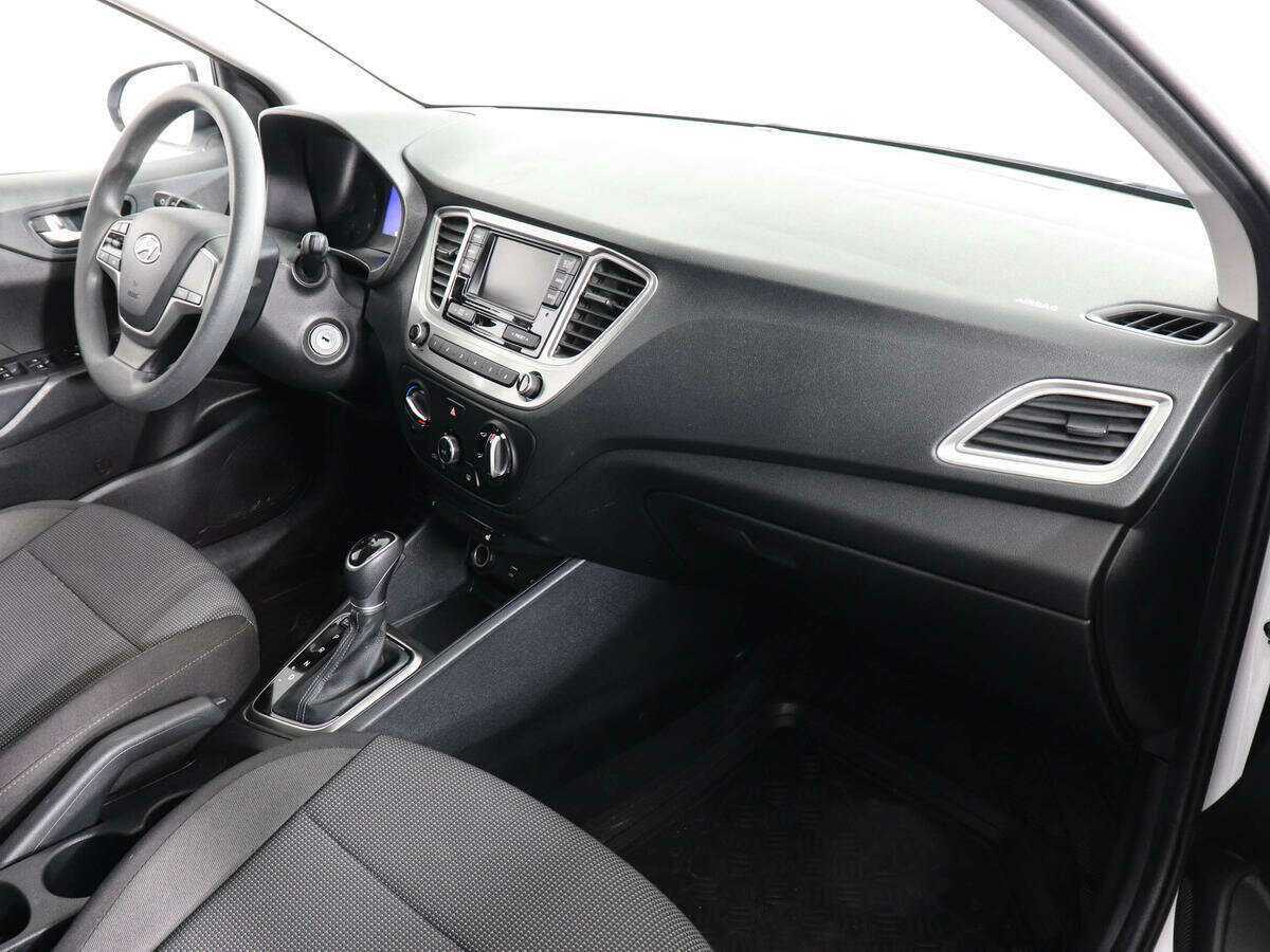 Hyundai Solaris, 2022 - Фото №8