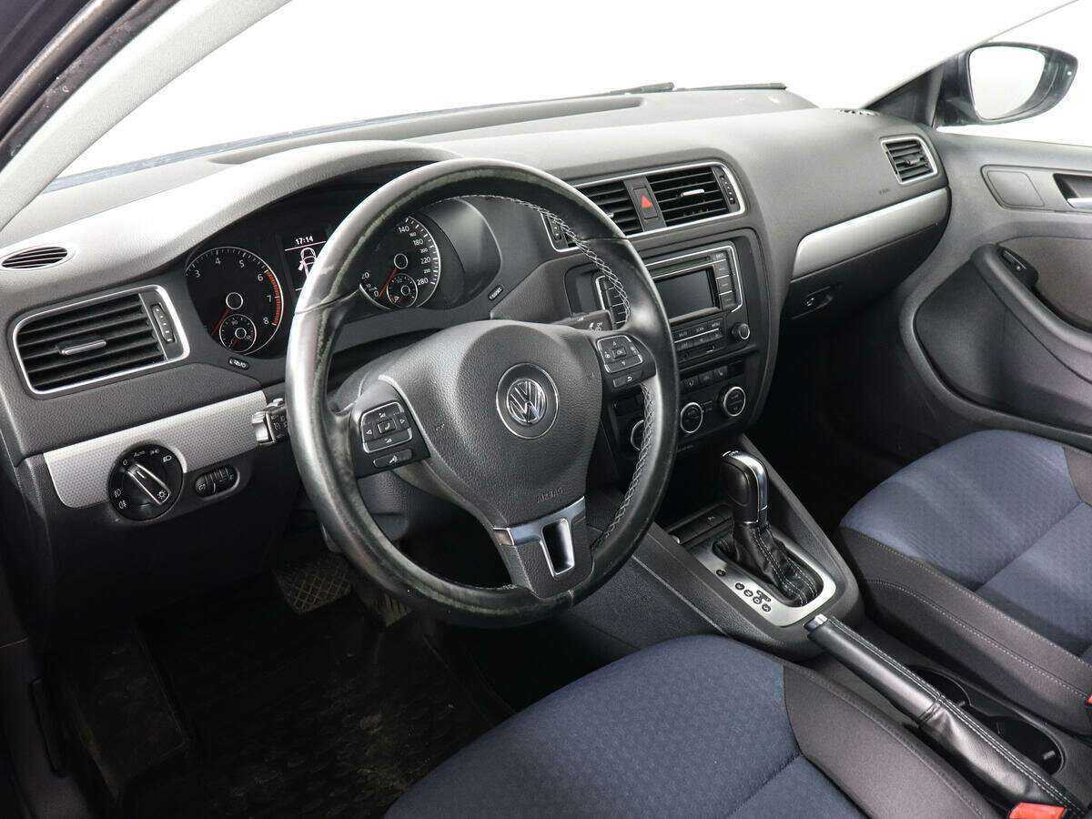 Volkswagen Jetta, 2013 - Фото №7