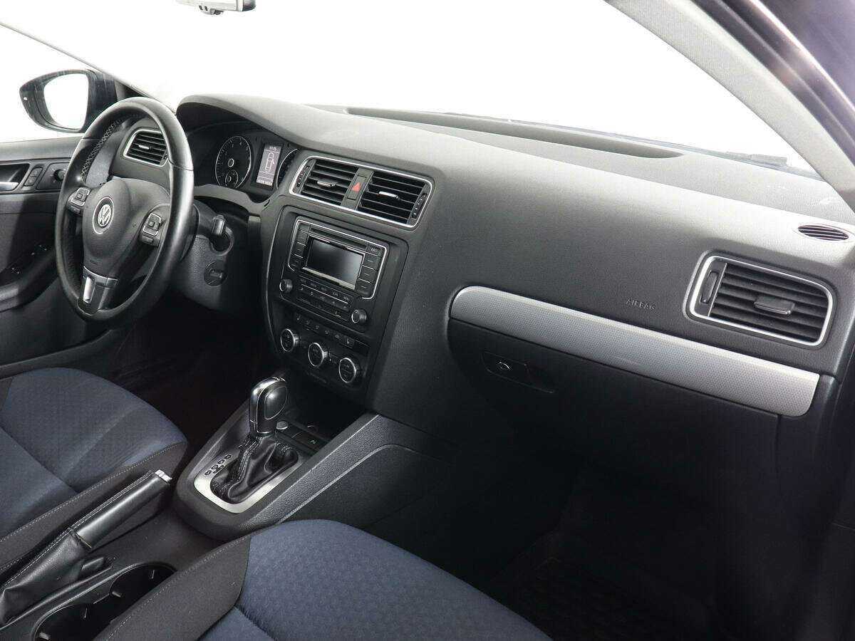 Volkswagen Jetta, 2013 - Фото №8