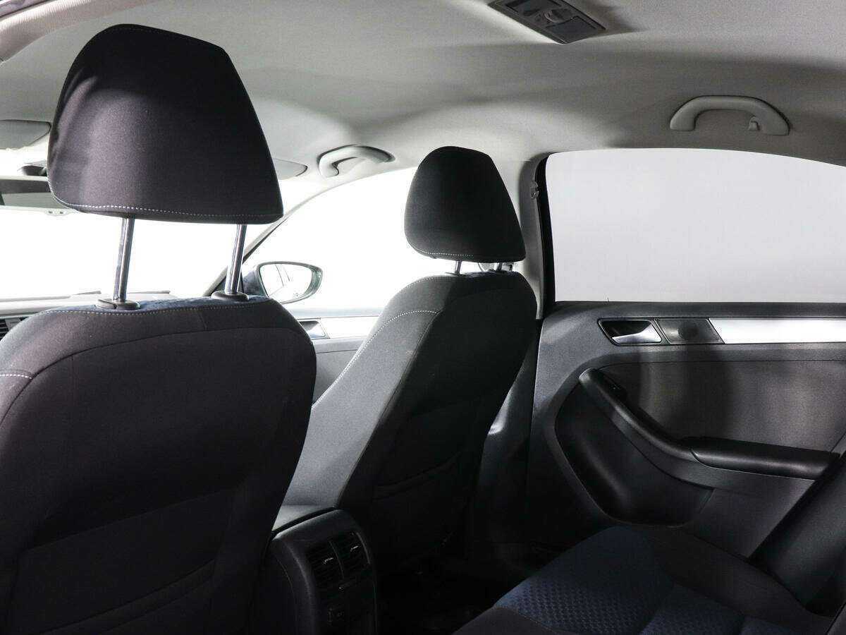 Volkswagen Jetta, 2013 - Фото №10
