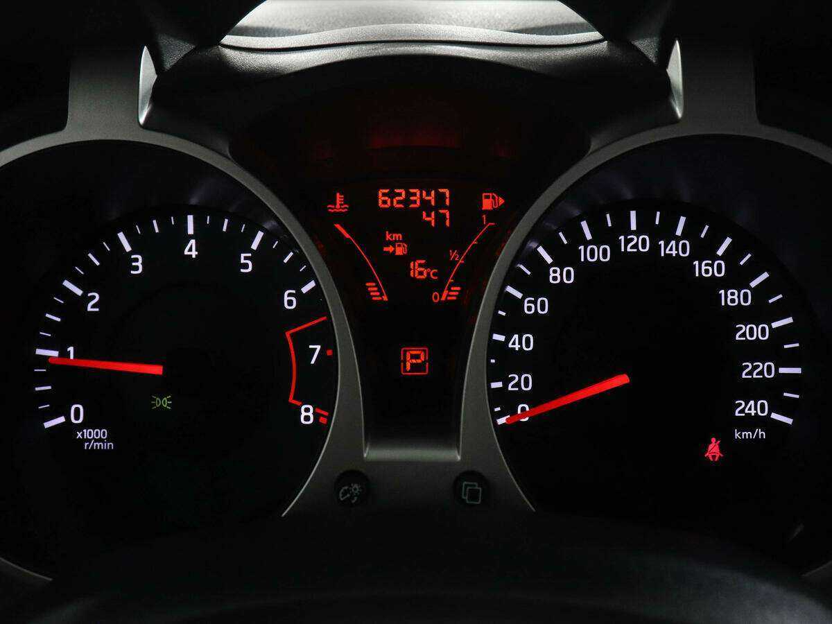 Nissan Juke, 2012 - Фото №9