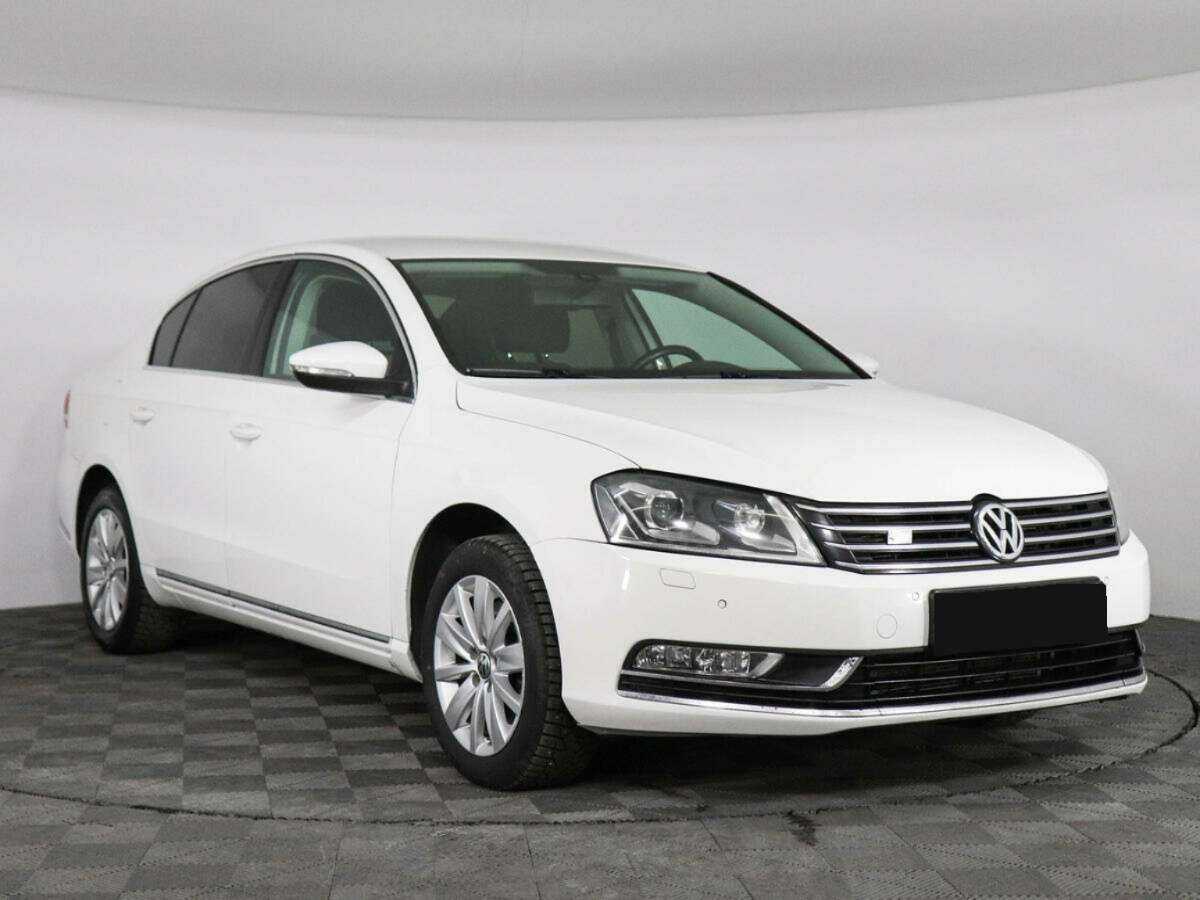 Volkswagen Passat, 2013 - Фото №2