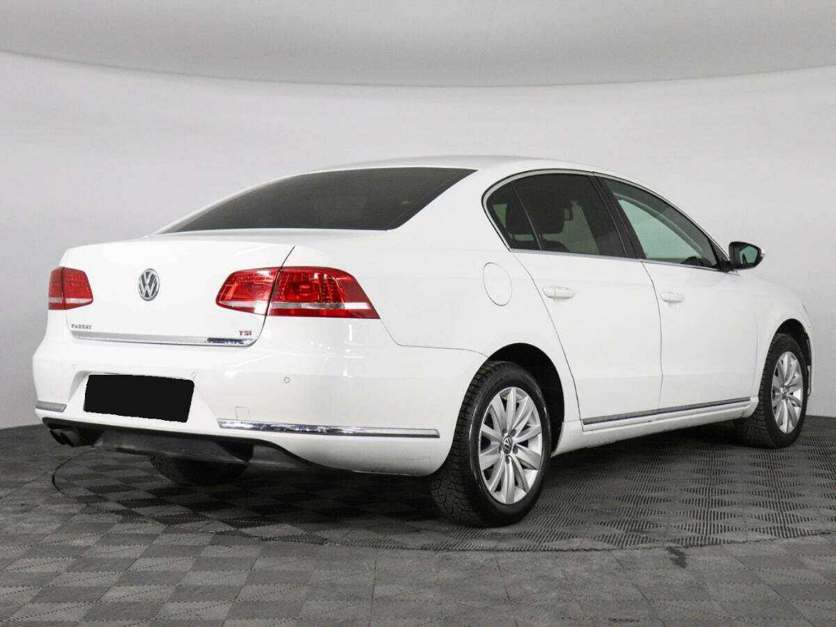 Volkswagen Passat, 2013 - Фото №4