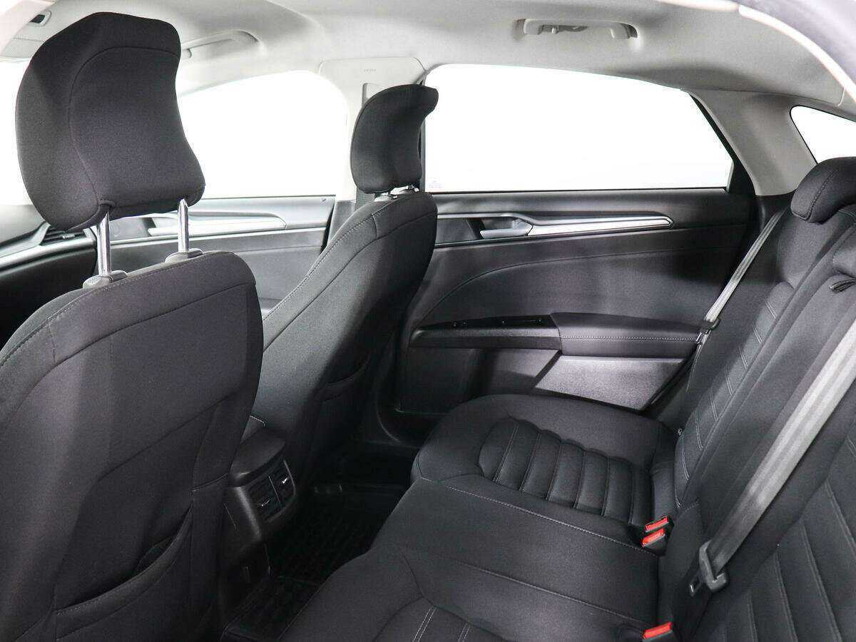 Ford Mondeo, 2017 - Фото №8