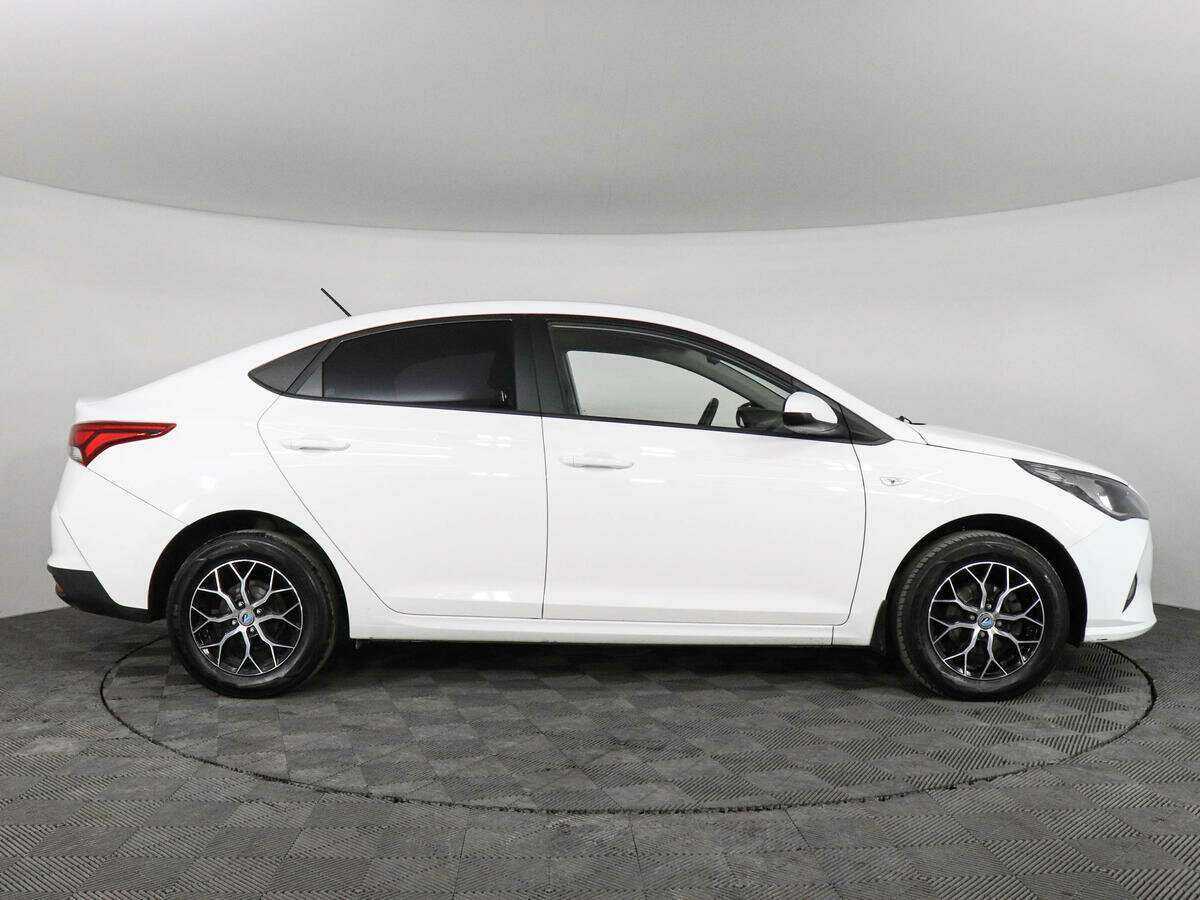 Hyundai Solaris, 2022 - Фото №3