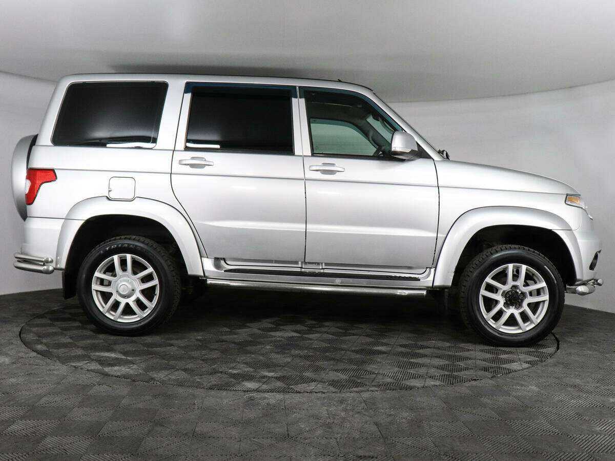 УАЗ Patriot, 2018 - Фото №3