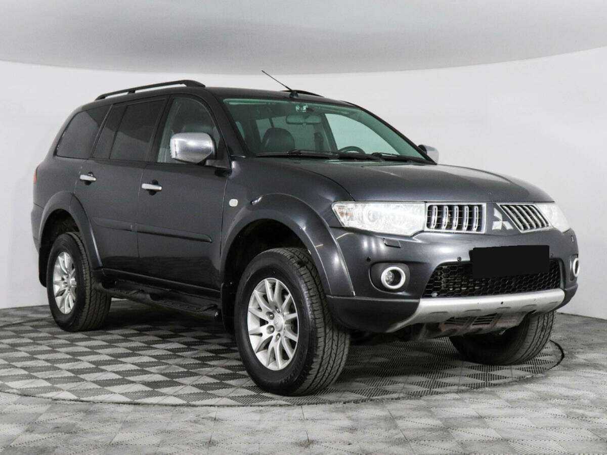 Mitsubishi Pajero Sport, 2012 - Фото №2