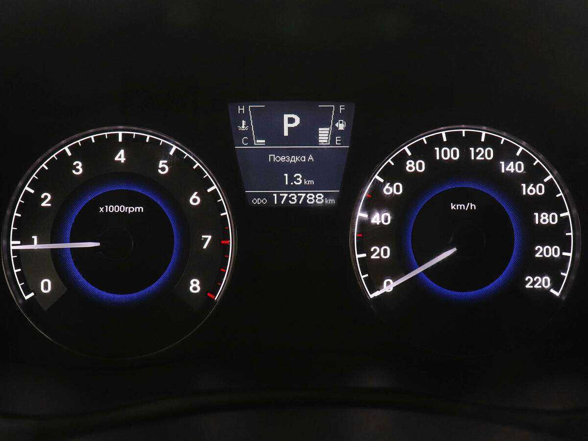 Hyundai Solaris, 2012 - Фото №6