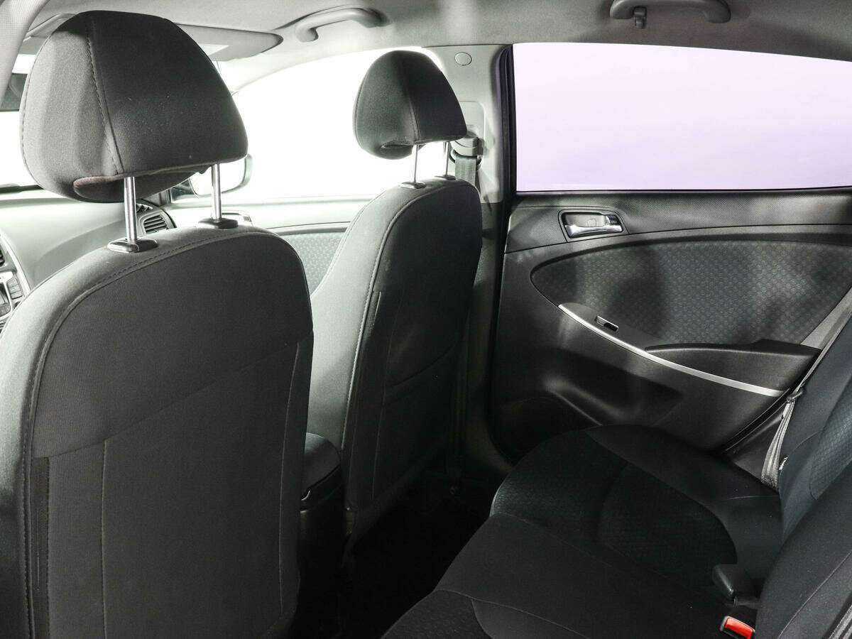 Hyundai Solaris, 2012 - Фото №7