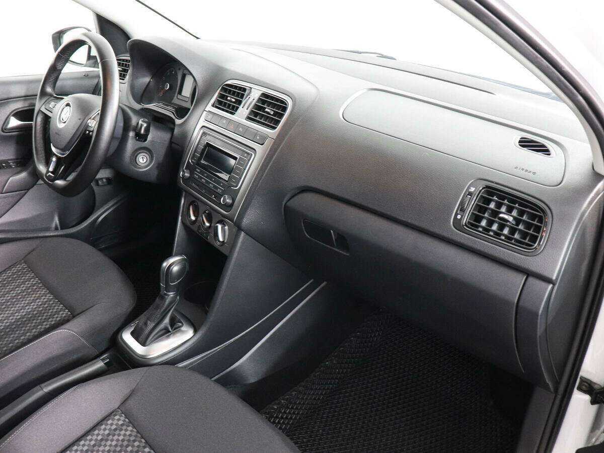 Volkswagen Polo, 2019 - Фото №8