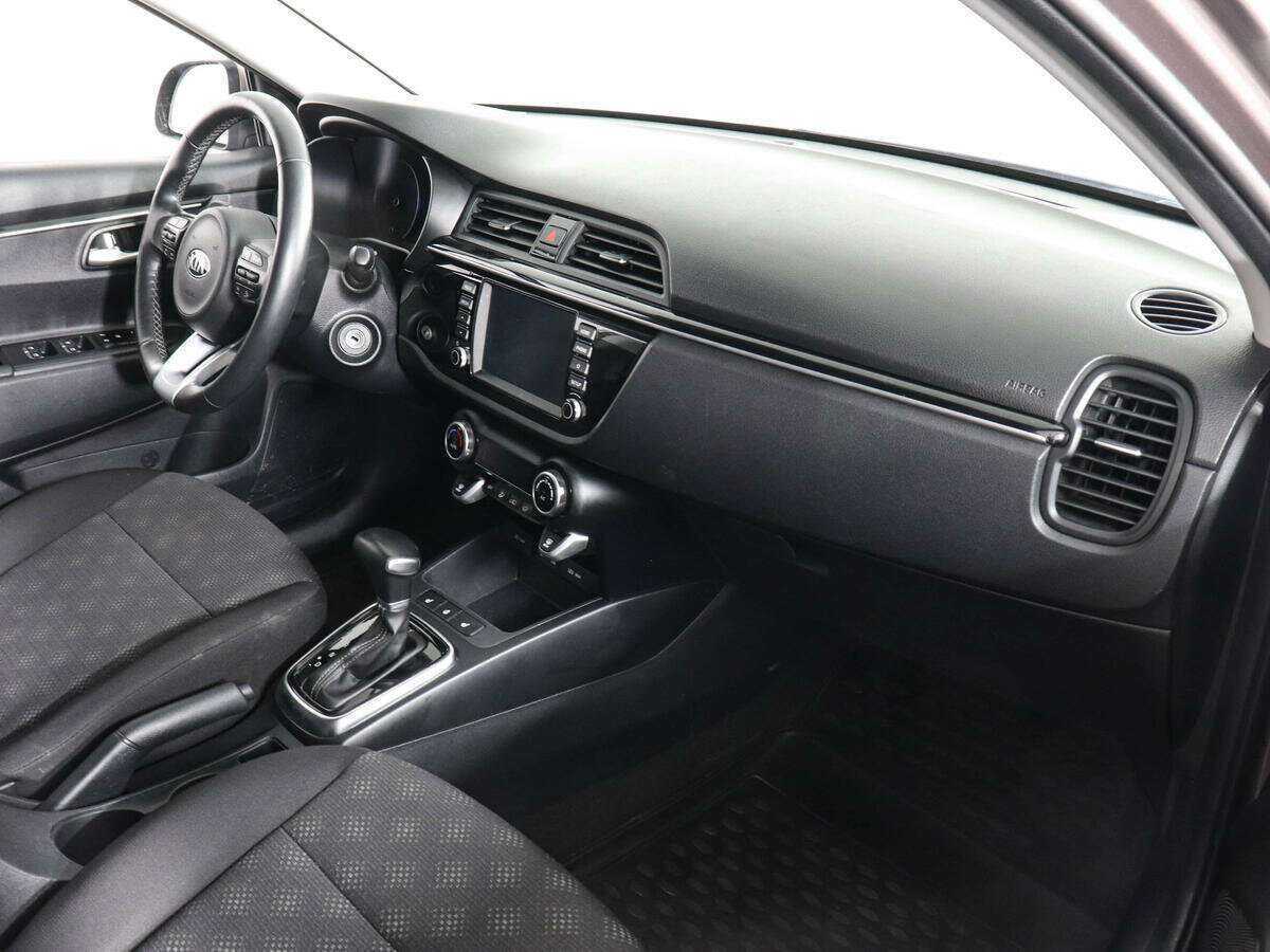Kia Rio X-Line, 2019 - Фото №9
