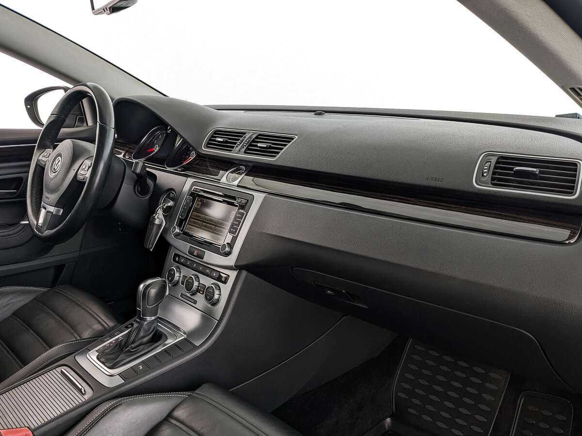 Volkswagen Passat CC, 2013 - Фото №10