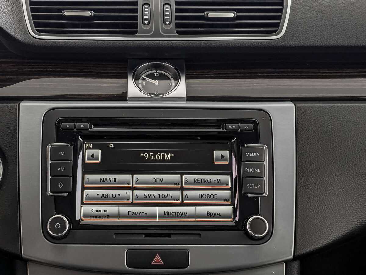 Volkswagen Passat CC, 2013 - Фото №14