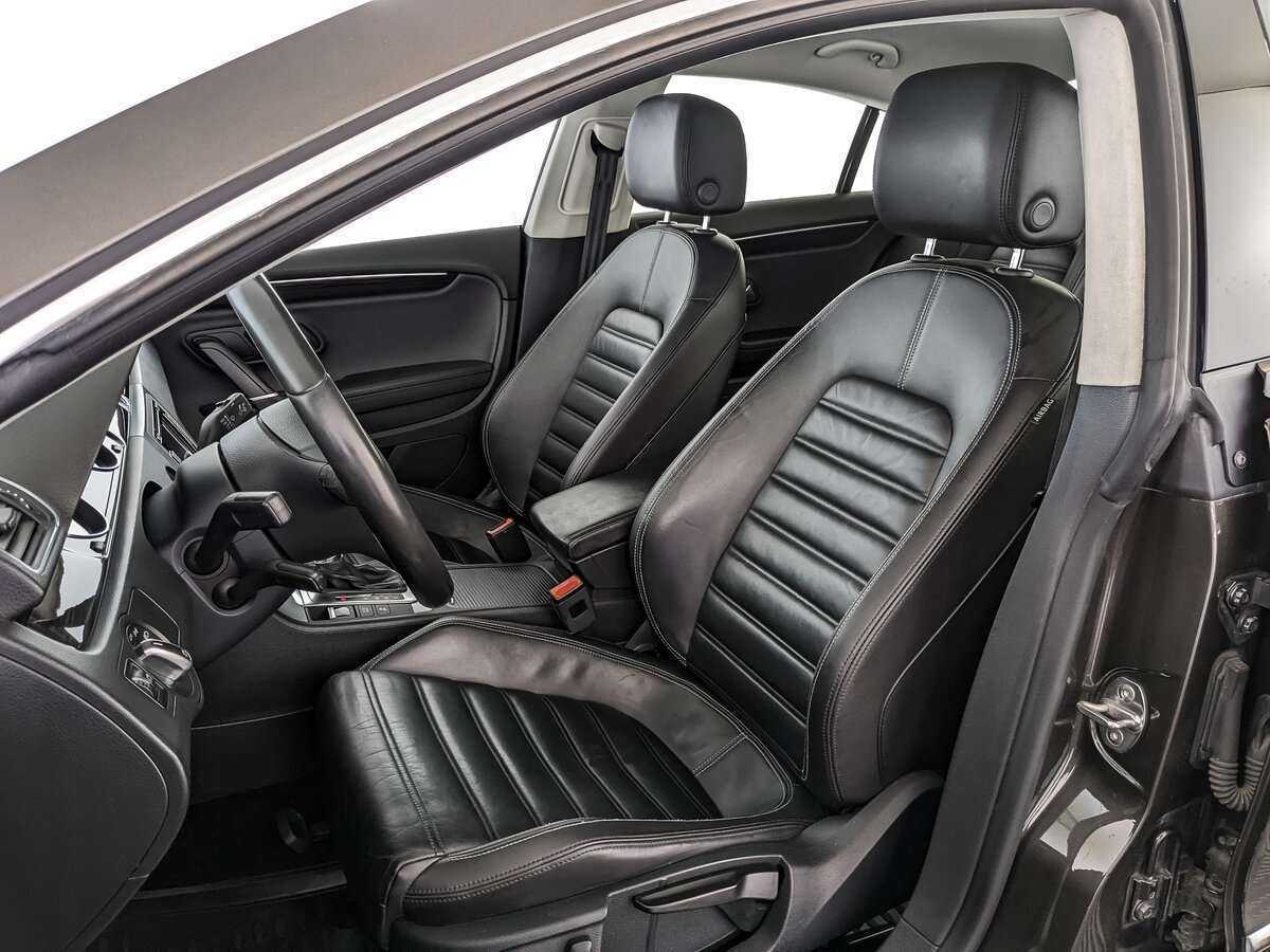 Volkswagen Passat CC, 2013 - Фото №17