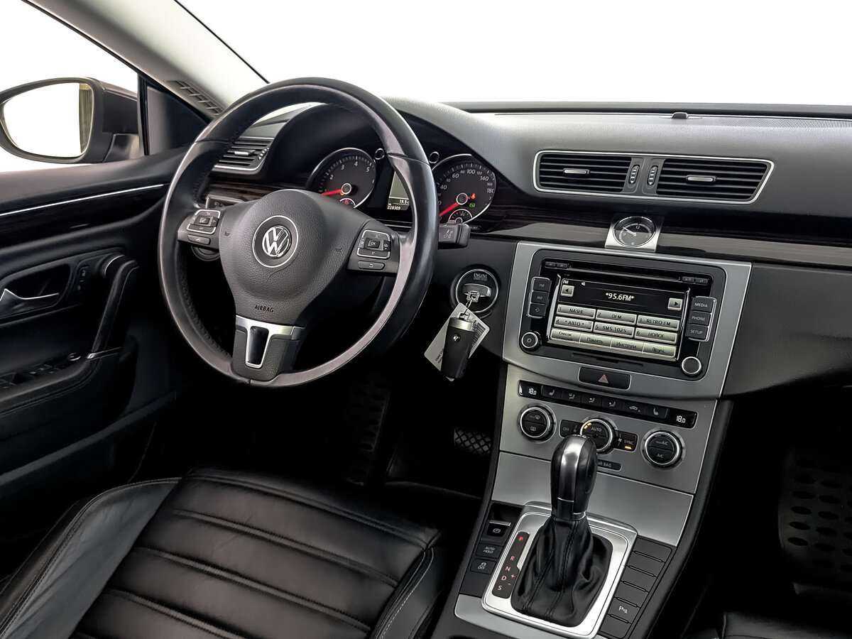 Volkswagen Passat CC, 2013 - Фото №25