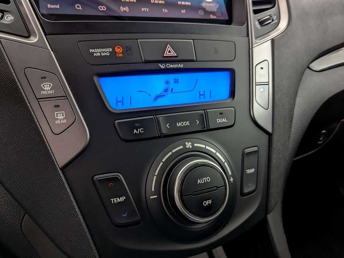 Hyundai Santa Fe, 2013 - Фото №16