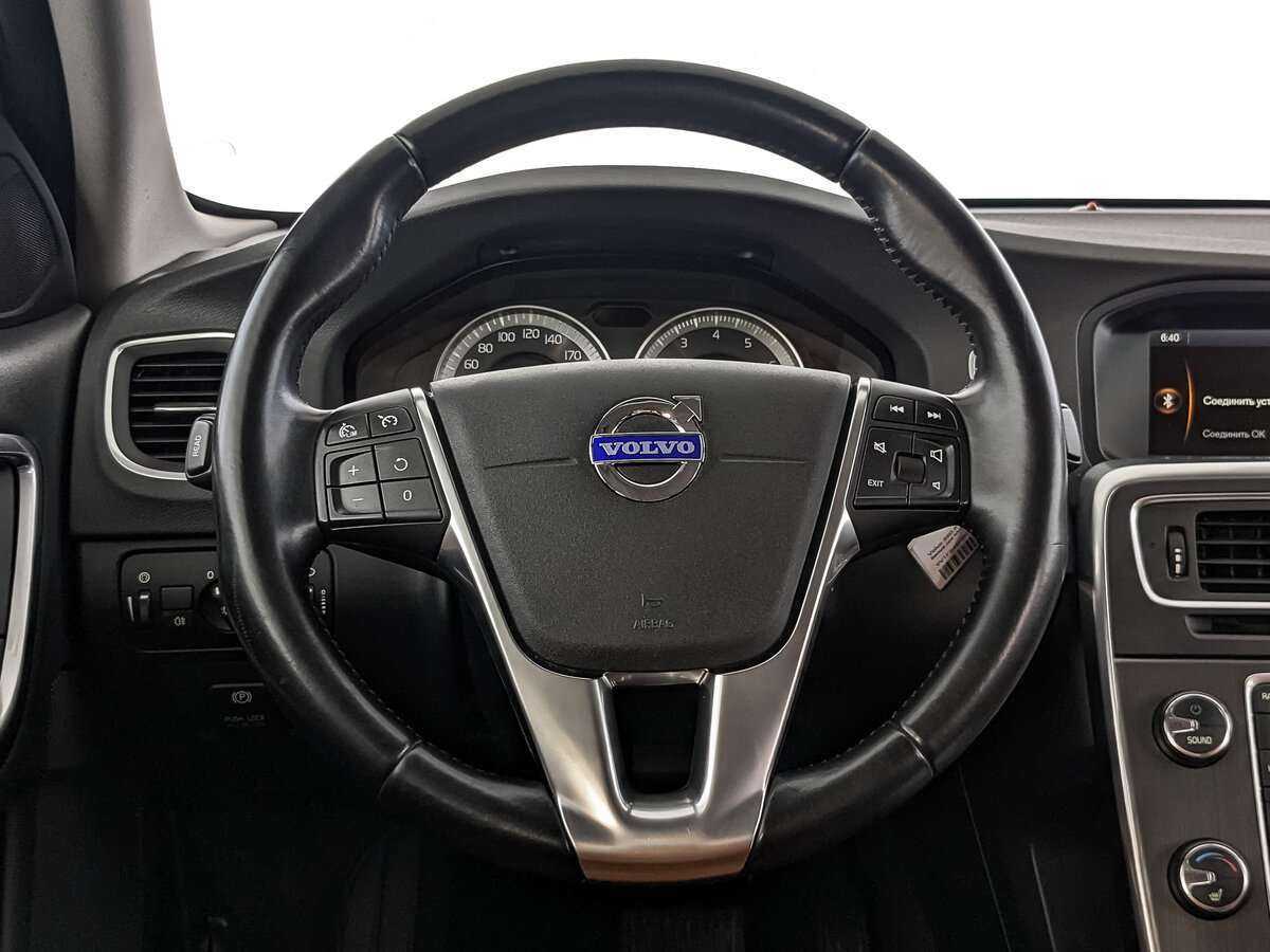 Volvo S60, 2012 - Фото №19