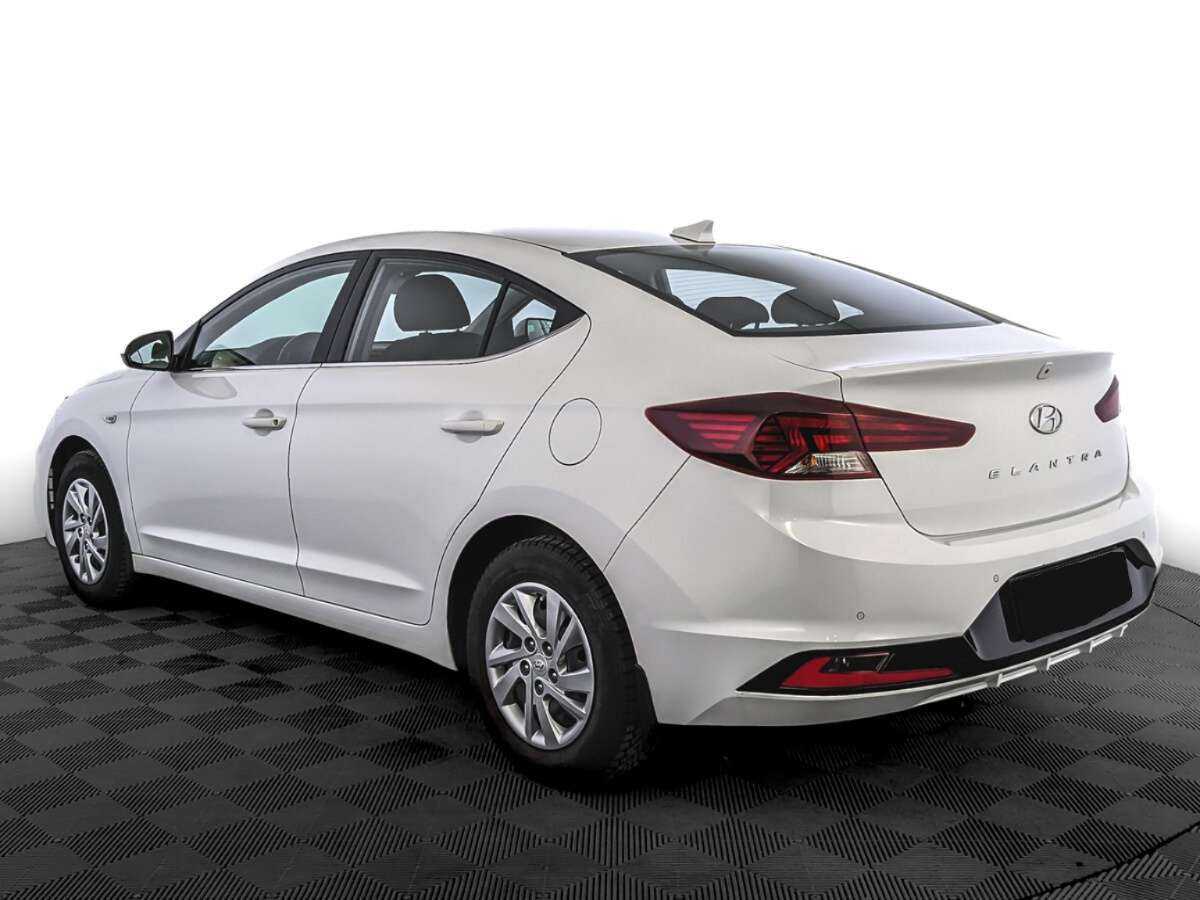 Hyundai Elantra, 2020 - Фото №6