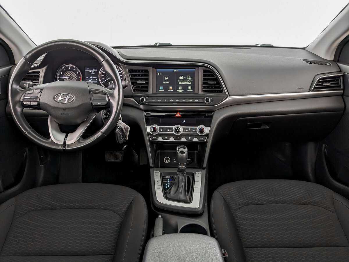 Hyundai Elantra, 2020 - Фото №11