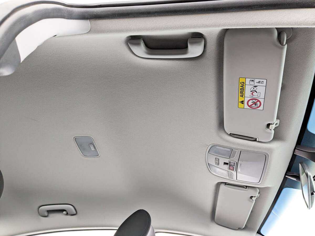 Hyundai Elantra, 2020 - Фото №17