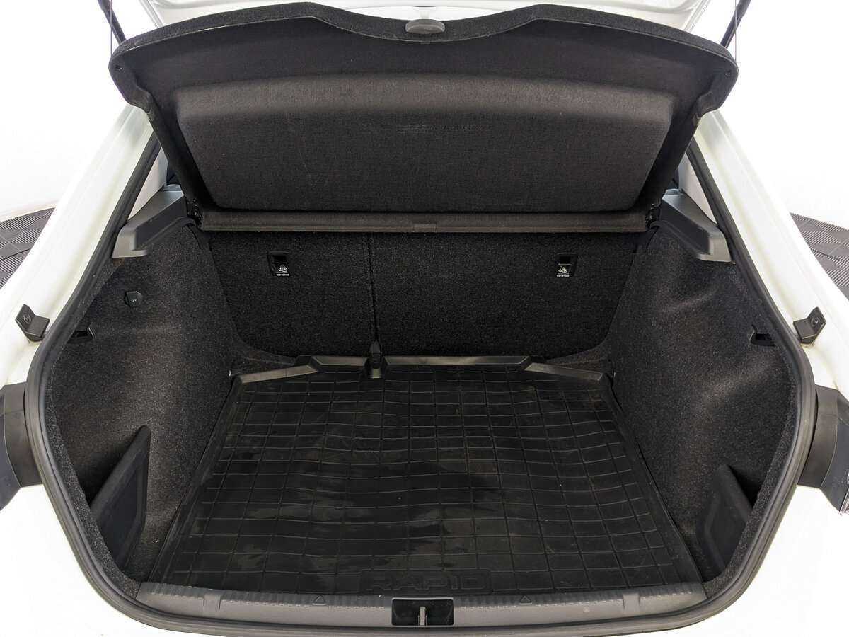 Skoda Rapid, 2020 - Фото №9