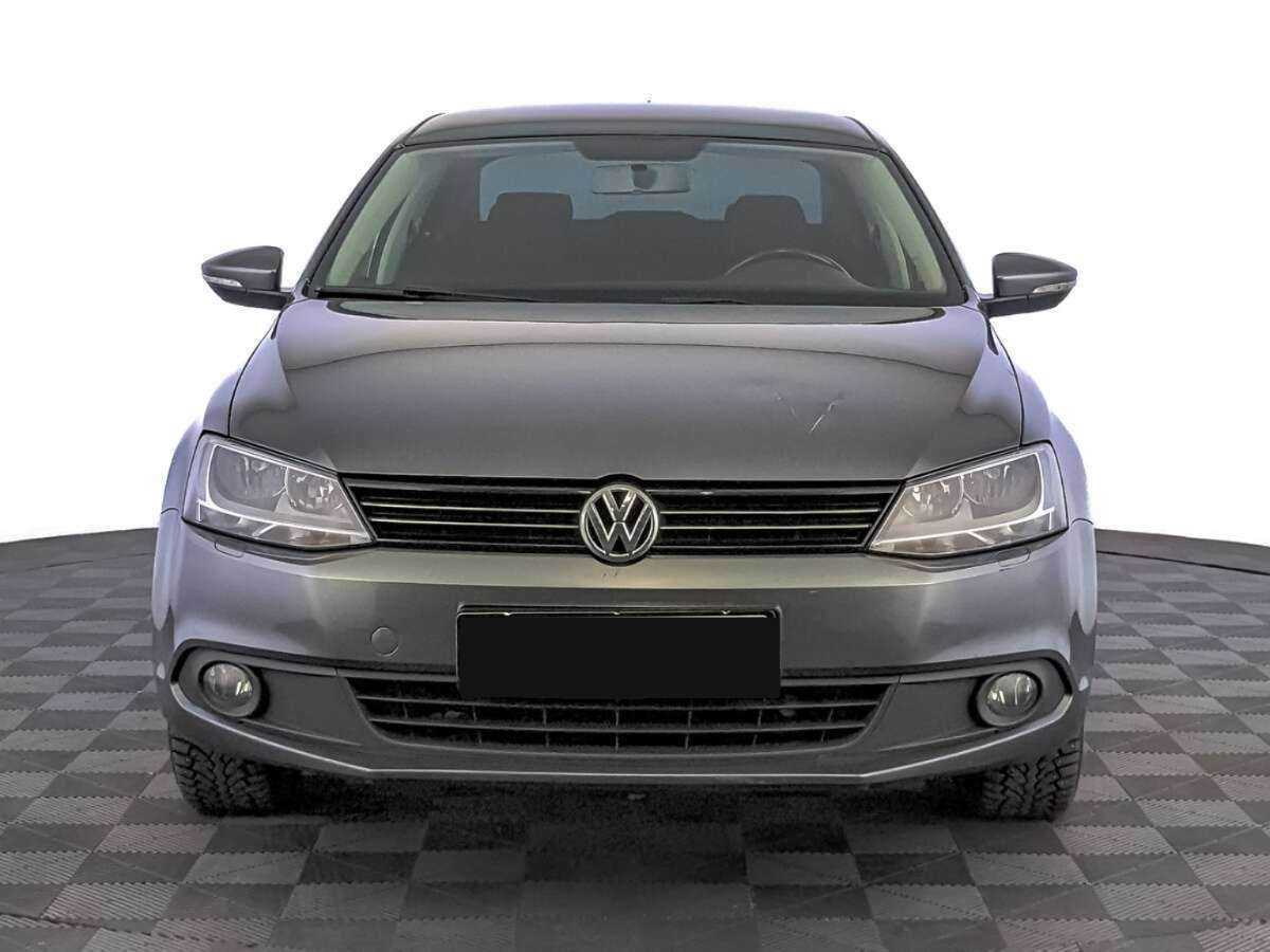 Volkswagen Jetta, 2012 - Фото №1