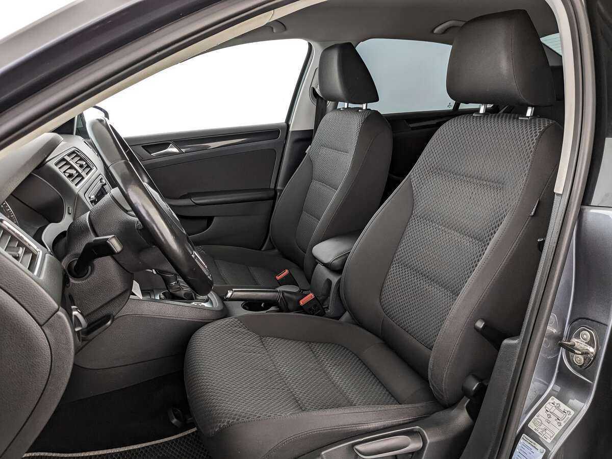 Volkswagen Jetta, 2012 - Фото №14