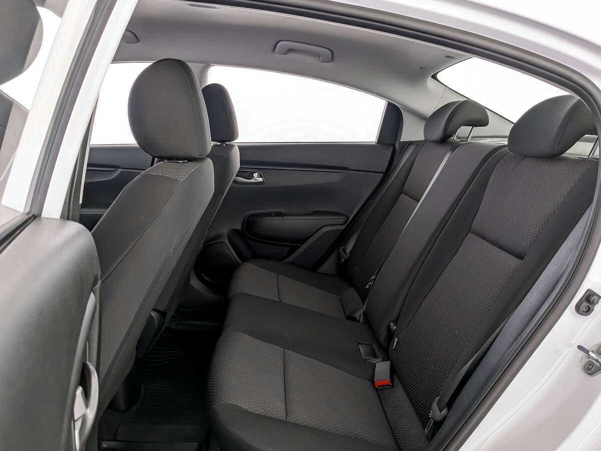 Kia Rio, 2021 - Фото №9