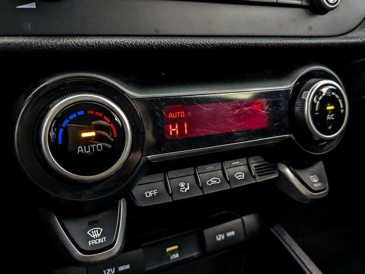 Kia Rio, 2021 - Фото №20