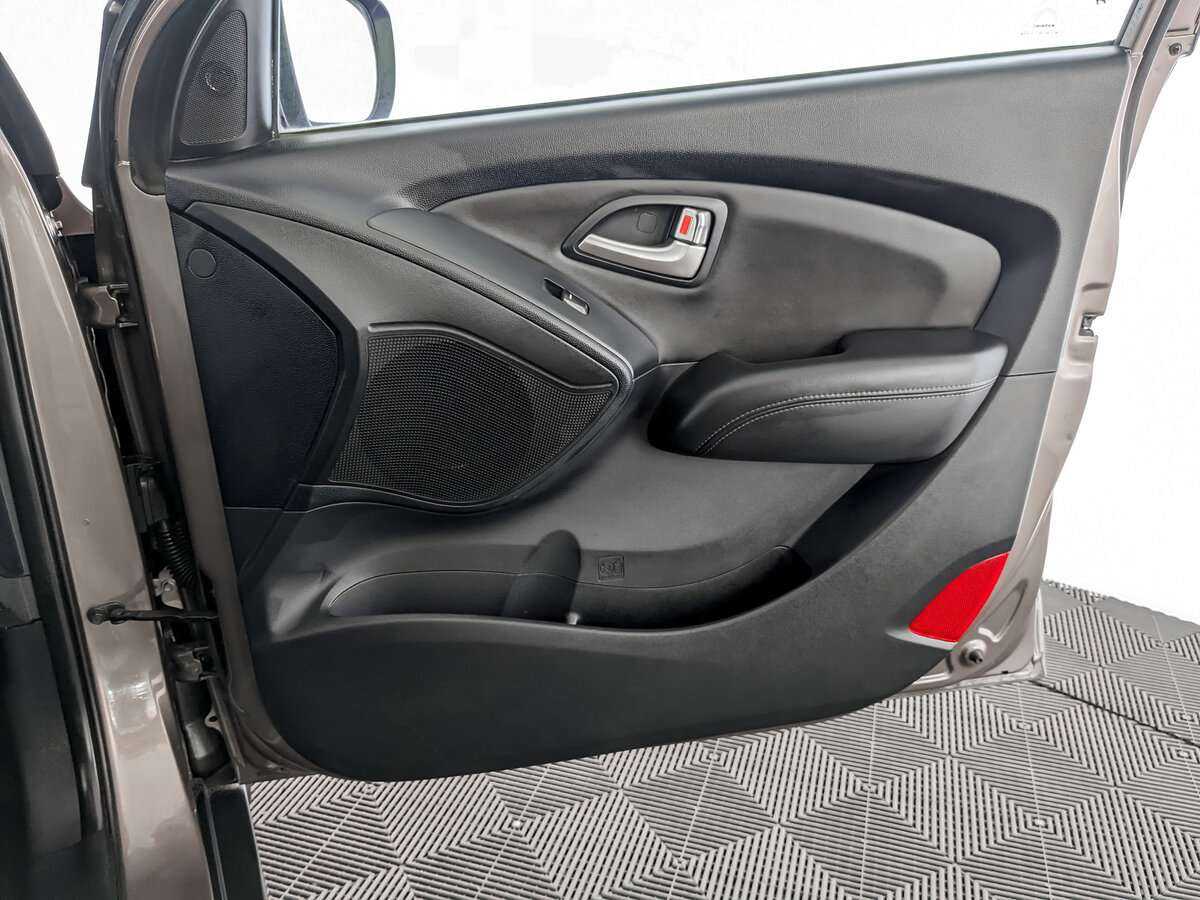 Hyundai ix35, 2012 - Фото №17
