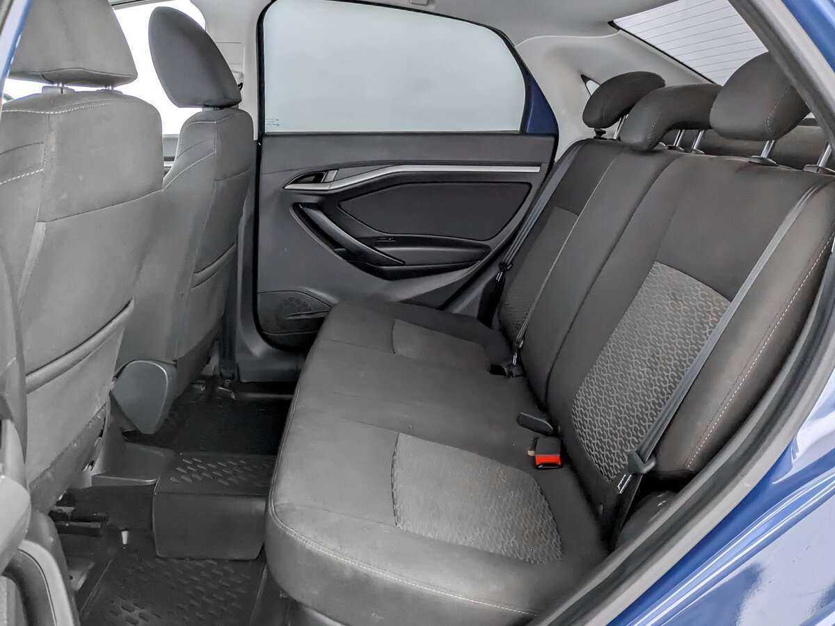 Lada (ВАЗ) Vesta, 2017 - Фото №9