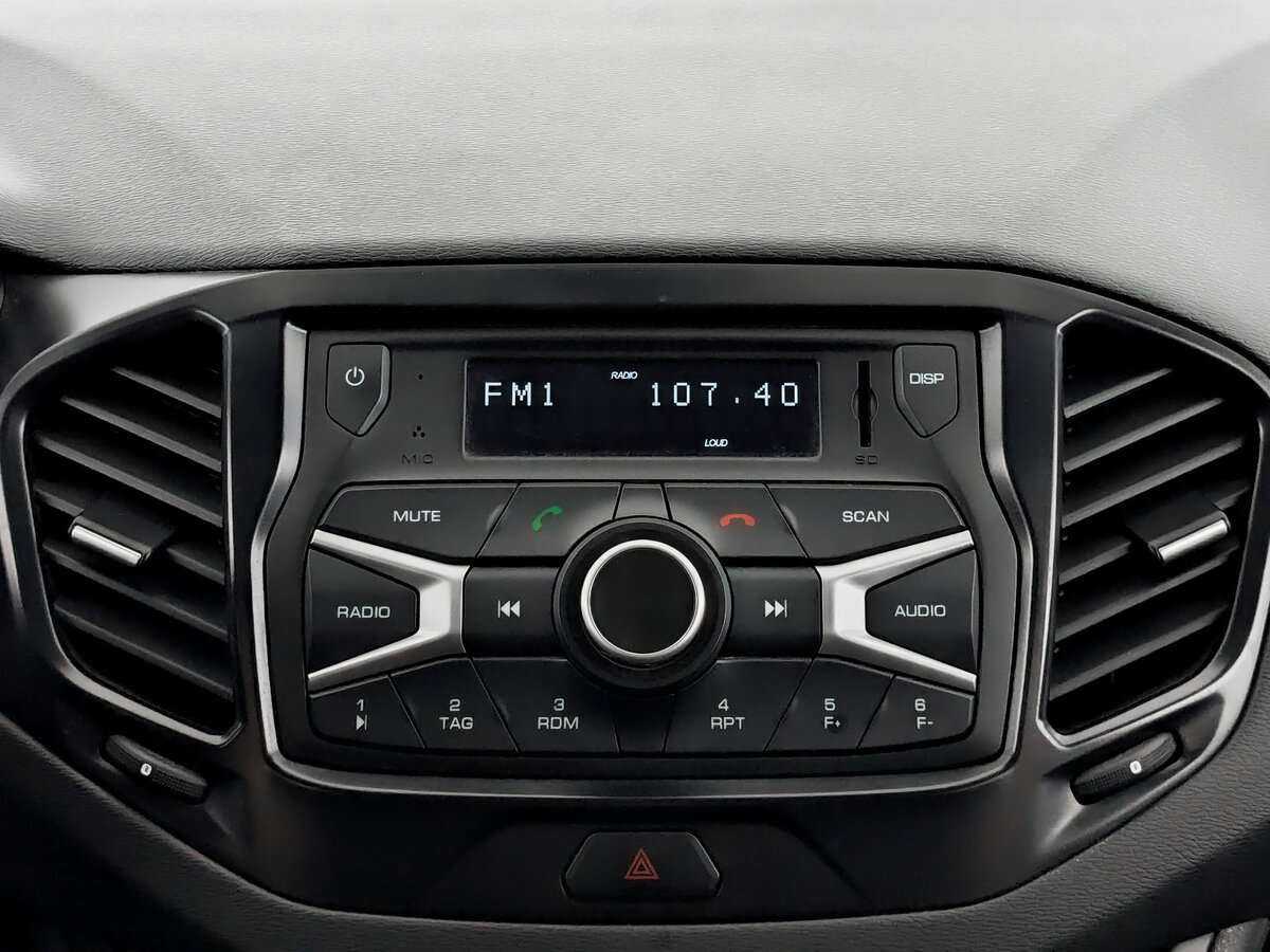 Lada (ВАЗ) Vesta, 2017 - Фото №12