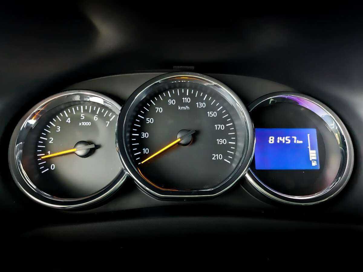 Renault Sandero, 2016 - Фото №10