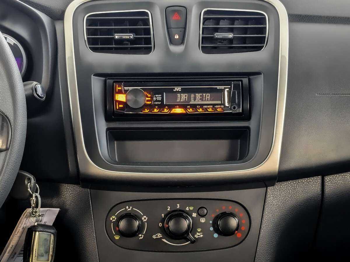 Renault Sandero, 2016 - Фото №12