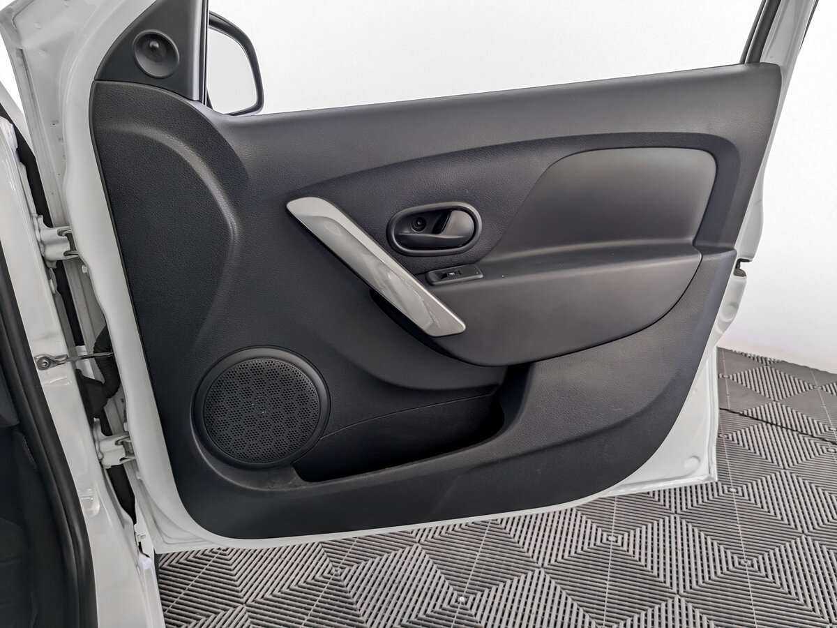 Renault Sandero, 2016 - Фото №16