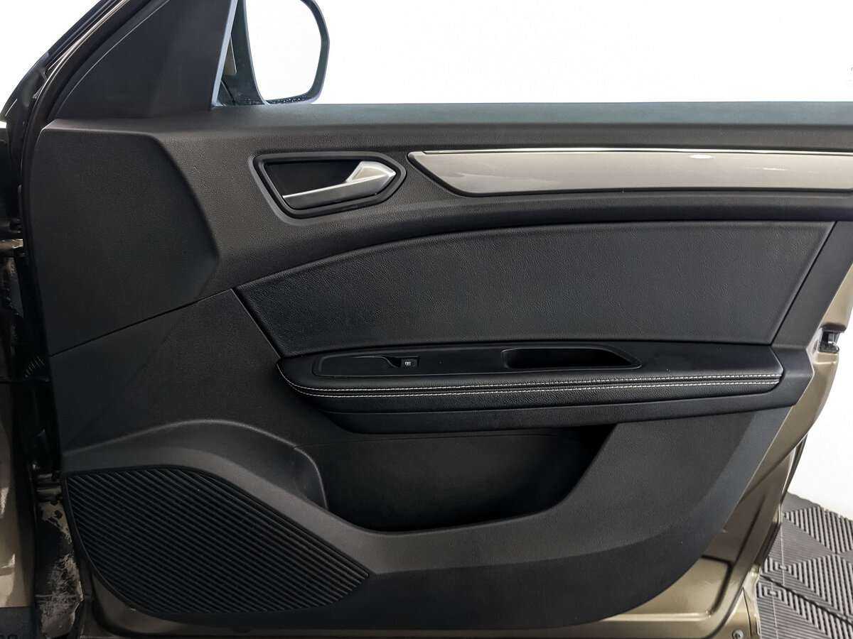 Renault Arkana, 2019 - Фото №20