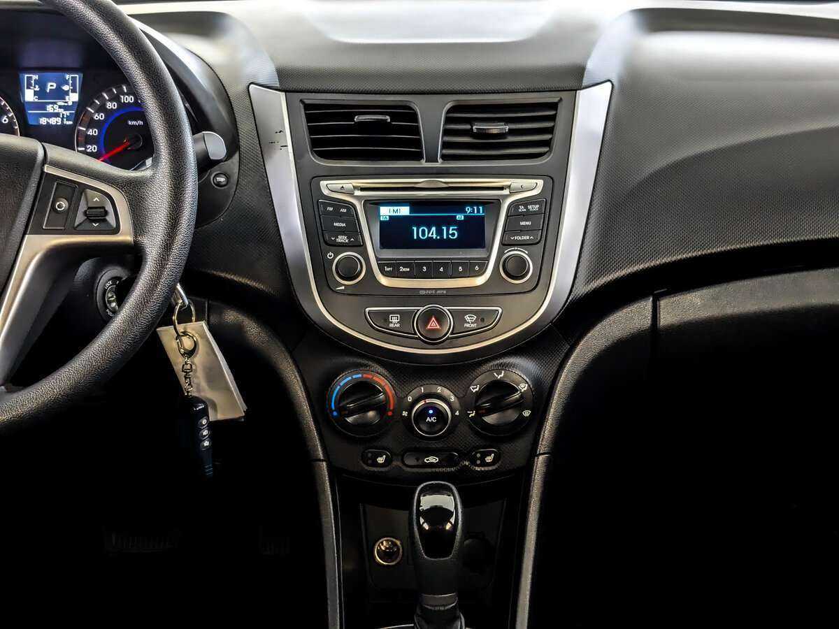 Hyundai Solaris, 2015 - Фото №12