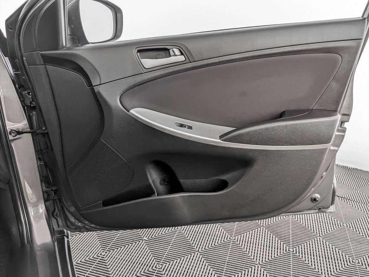 Hyundai Solaris, 2015 - Фото №19