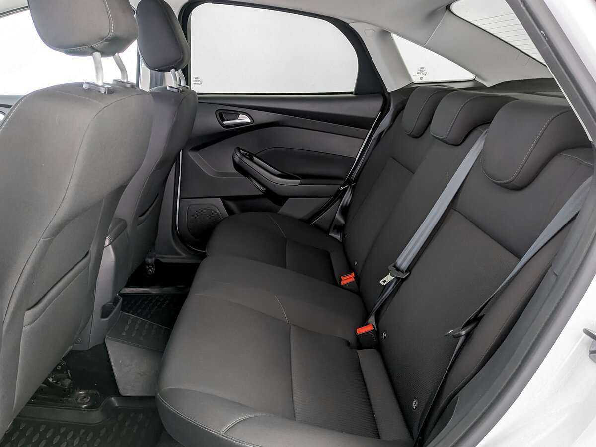 Ford Focus, 2018 - Фото №9