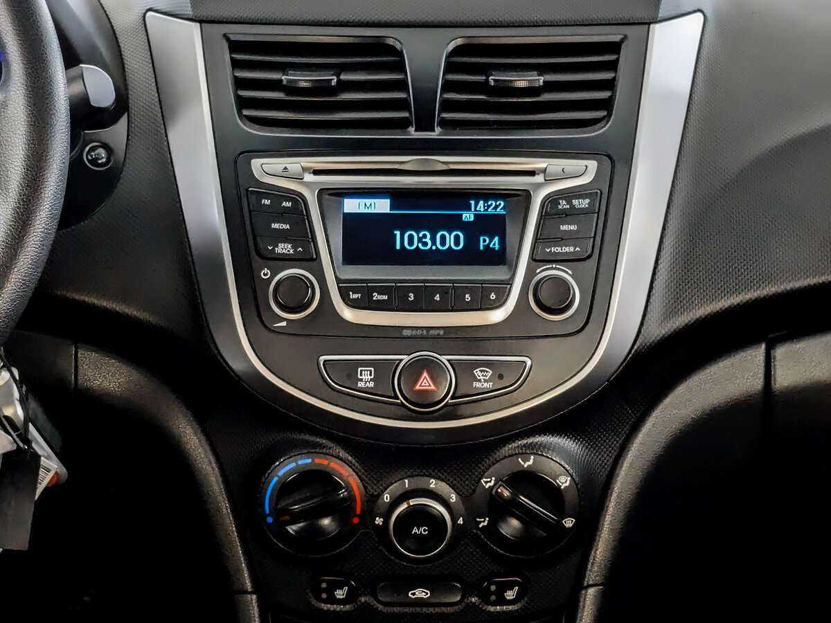 Hyundai Solaris, 2015 - Фото №10