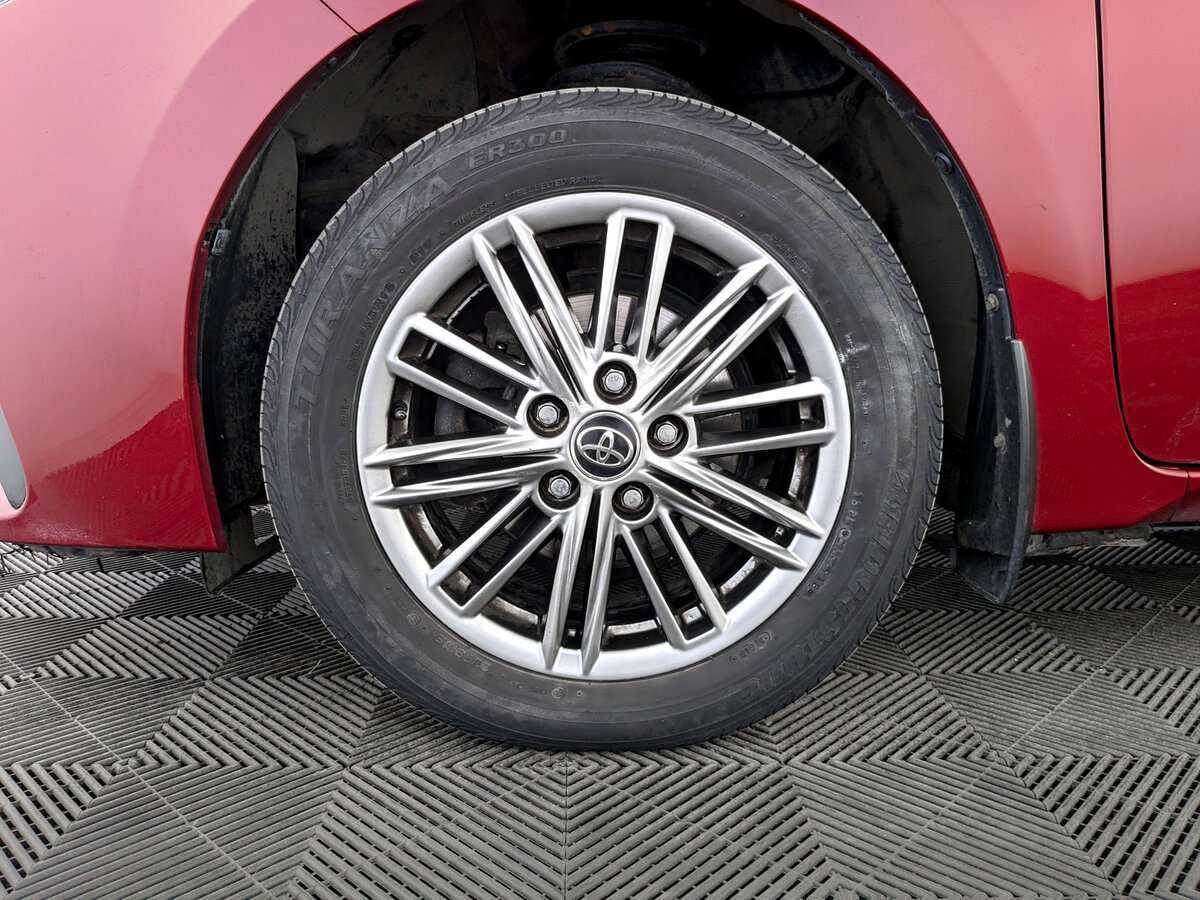 Toyota Corolla, 2018 - Фото №16