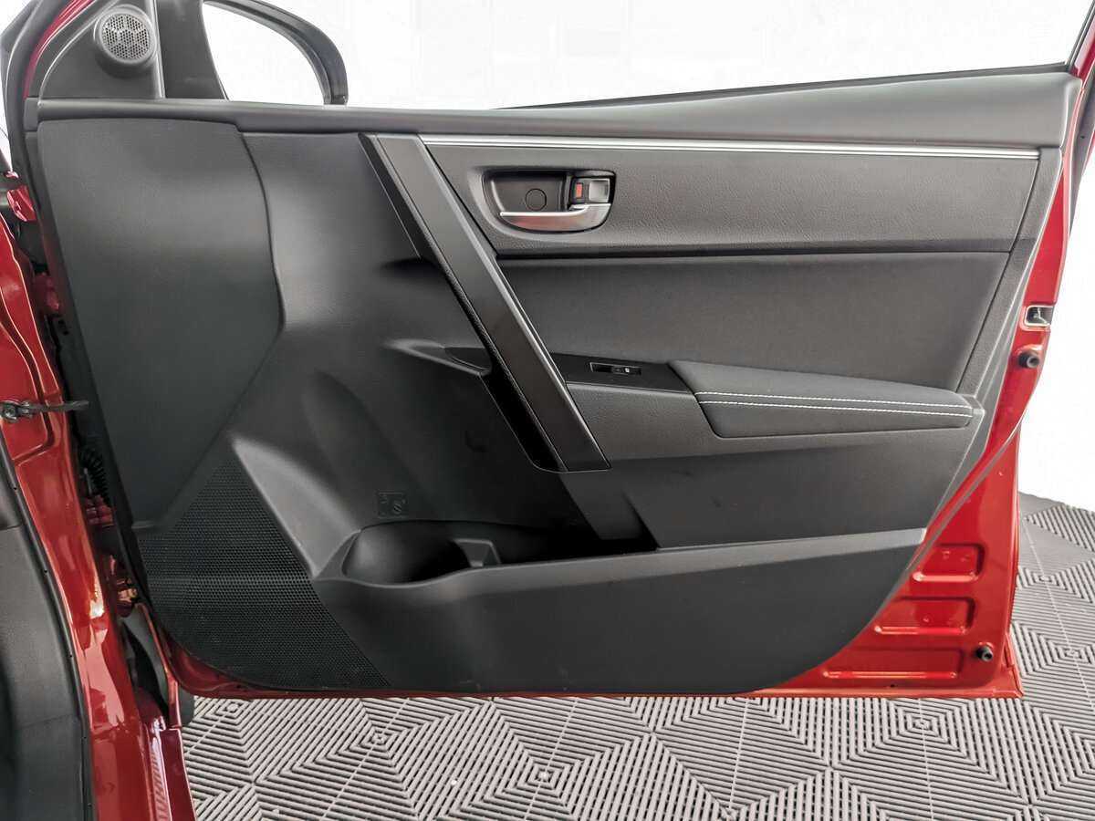 Toyota Corolla, 2018 - Фото №22