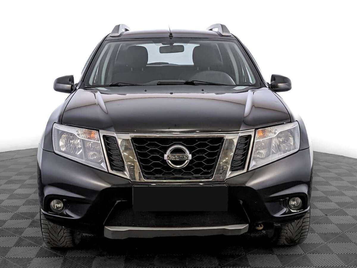 Nissan Terrano, 2015 - Фото №1