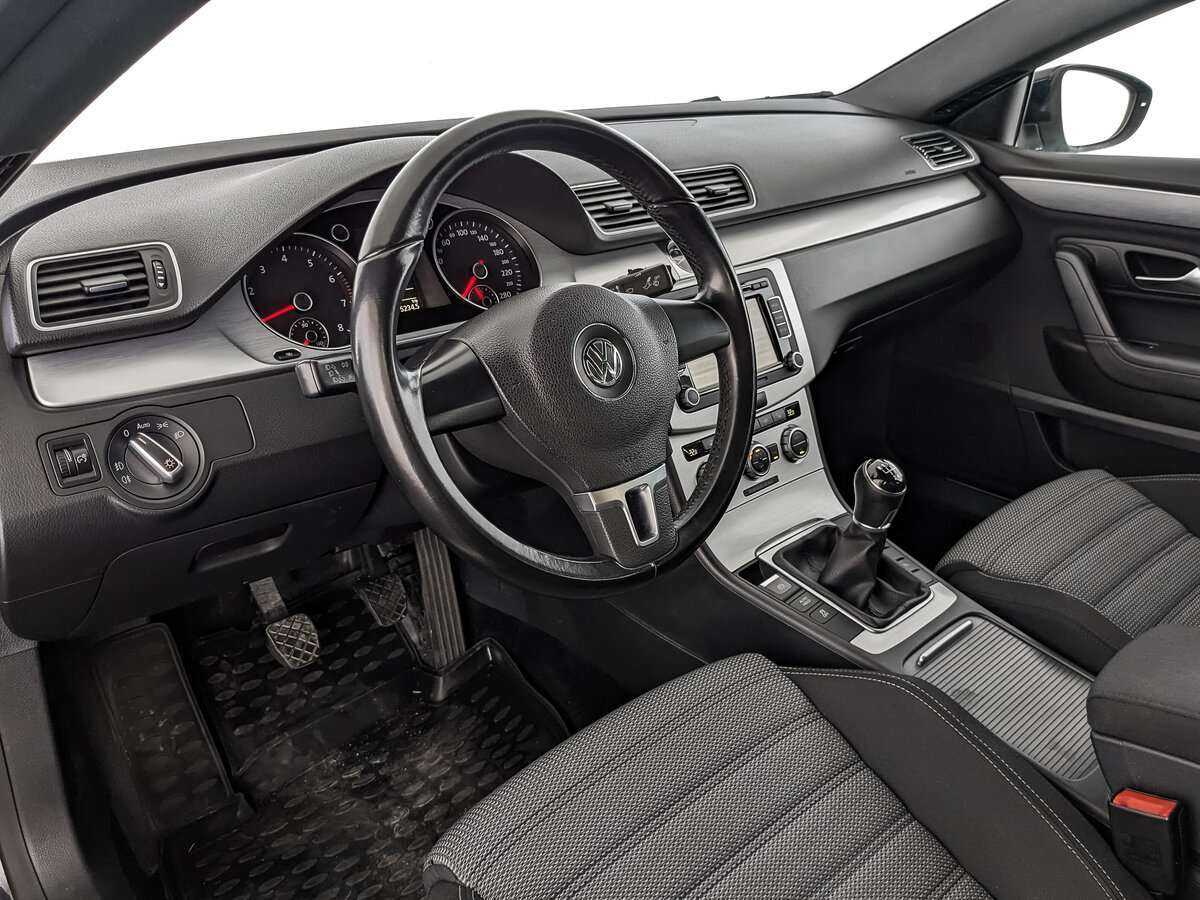 Volkswagen Passat CC, 2012 - Фото №10
