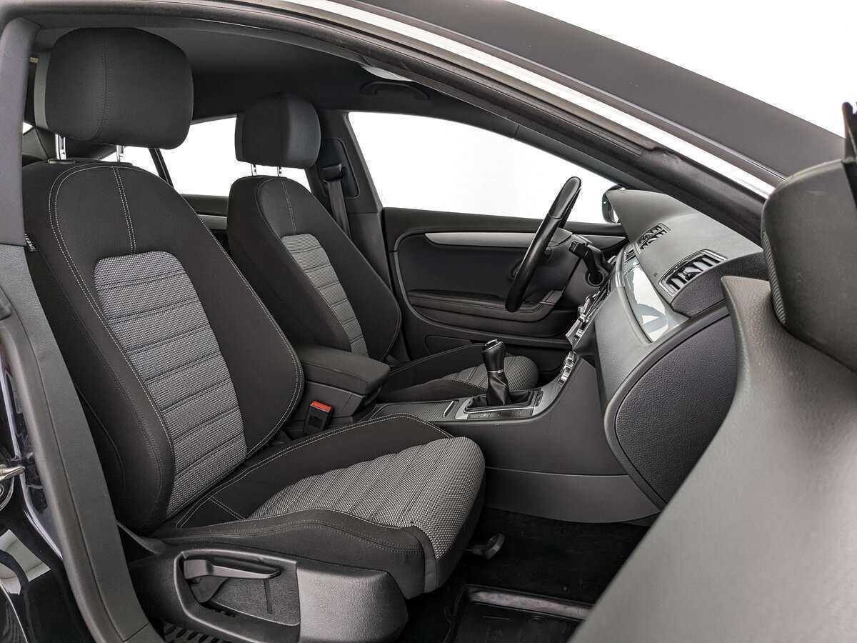 Volkswagen Passat CC, 2012 - Фото №19