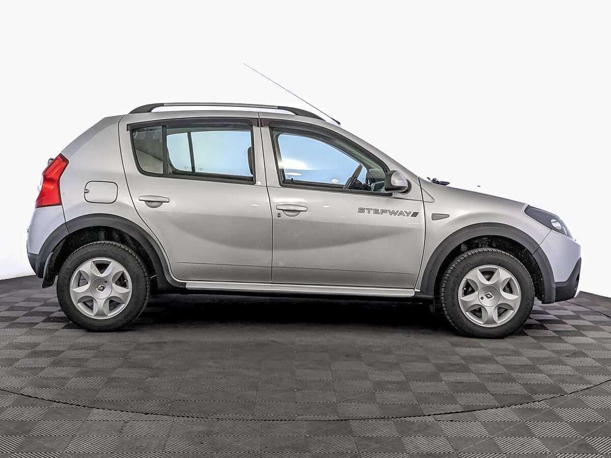 Renault Sandero, 2013 - Фото №2